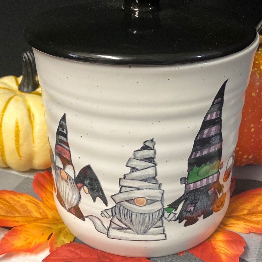Halloween 🎃 Gnomes! Canister